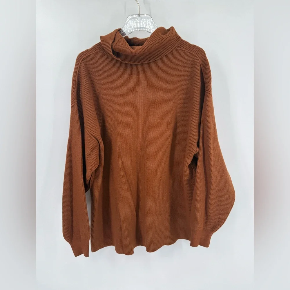 Free People |‎ Softly Structured Tunic Sweater Brown Size large